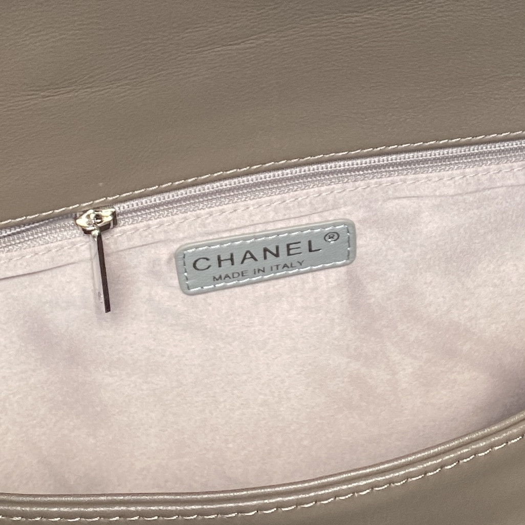 Chanel Vintage Graffiti Tote Airport Bag 36x24x12cm
