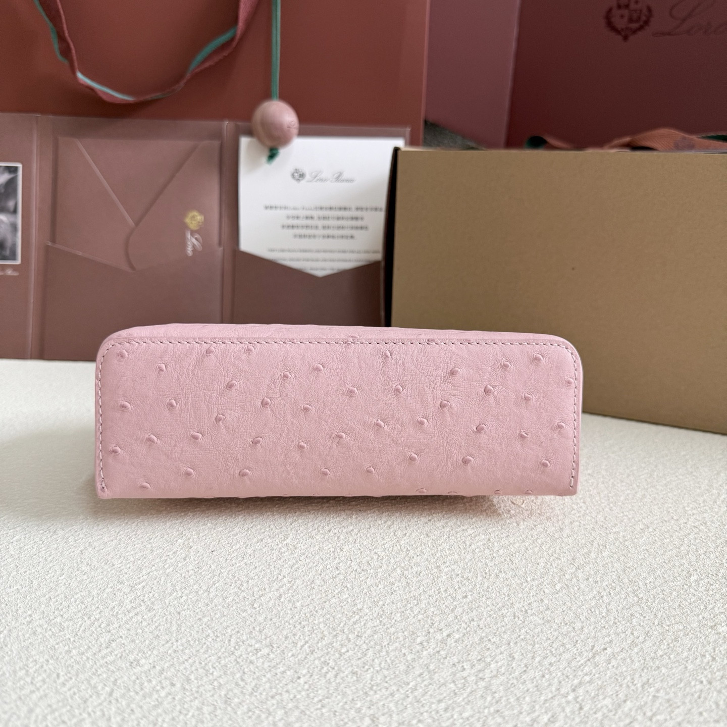 Loro Piana Extra Pocket L19 Ostrich-grained Leather 11 x 19 x 6.5 cm