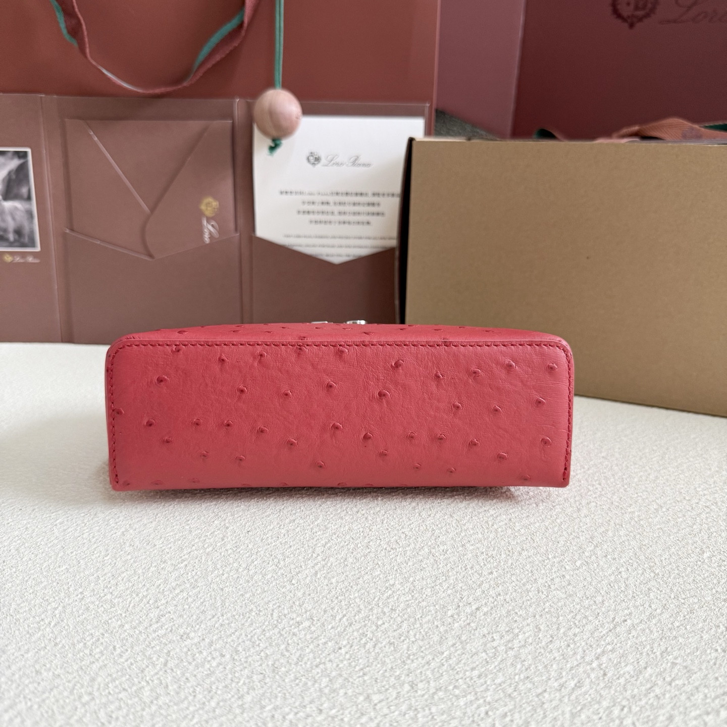 Loro Piana Extra Pocket L19 Ostrich-grained Leather 11 x 19 x 6.5 cm