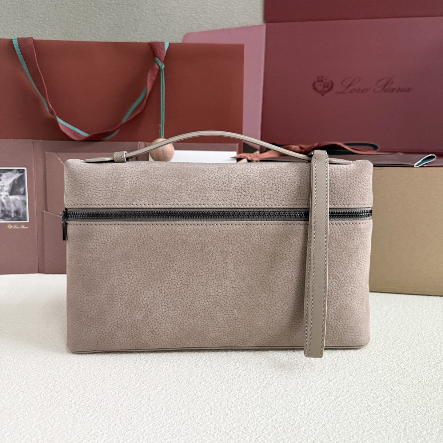 Loro Piana Extra pouch L29 29x18x5cm