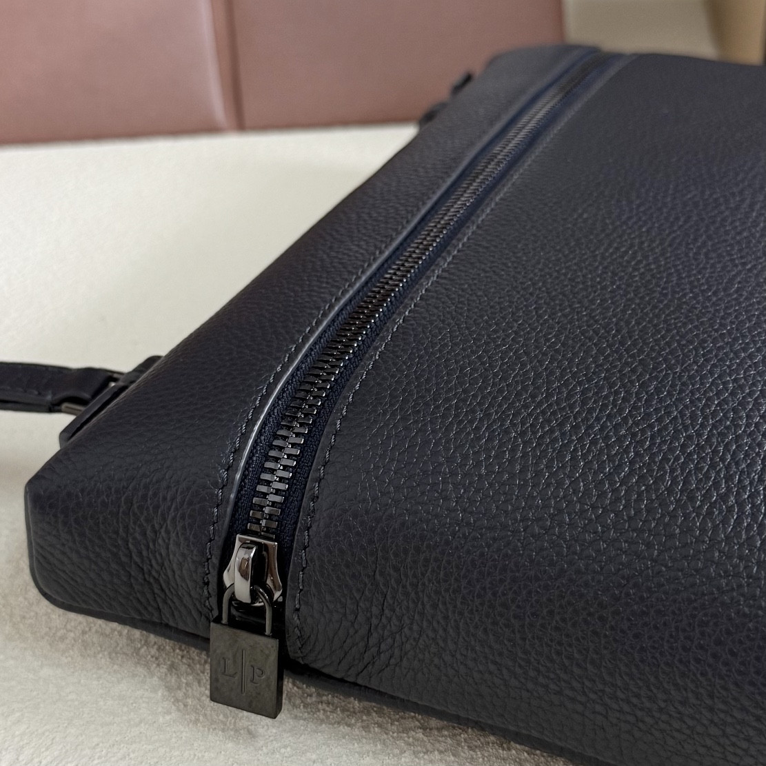 Loro Piana Extra pouch L29 Deep Royal Blue 29x18x5cm