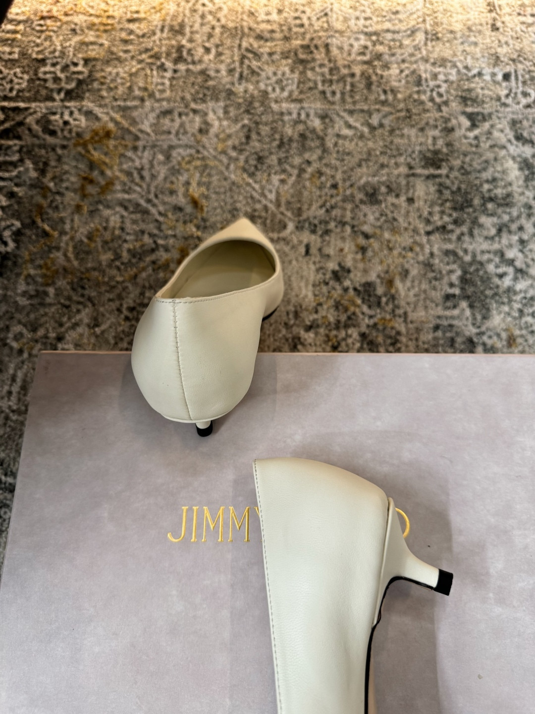 UA Jimmy Choo Amelia Pumps 4.5cm